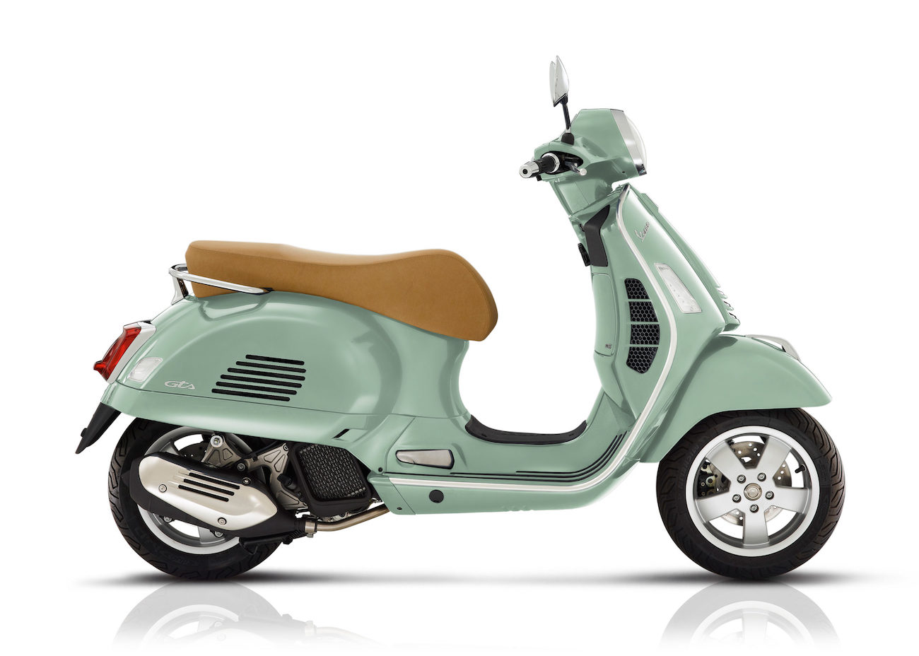 MY19 Vespa GTS 125 Verde Relax scaled6